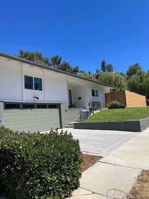 House for rent at 5304 Baza Ave, Woodland Hills, CA 91364