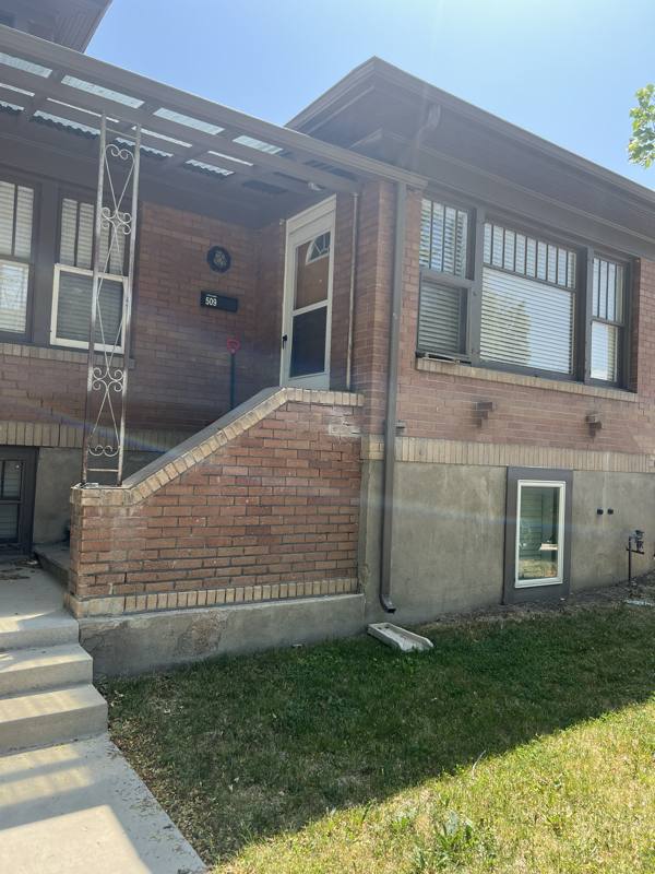 Apartment for rent at 509 4th St N, Great Falls, MT 59401