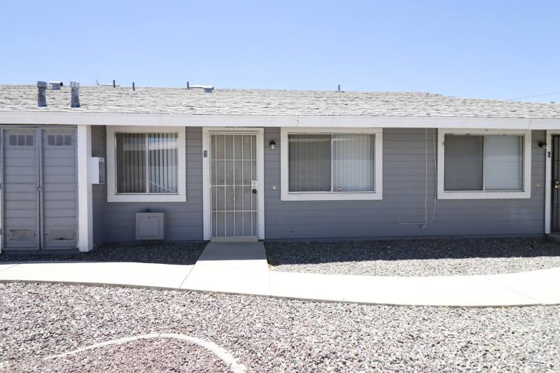 Apartment for rent at 13576 Algoquin Rd #5, Apple Valley, CA 92308