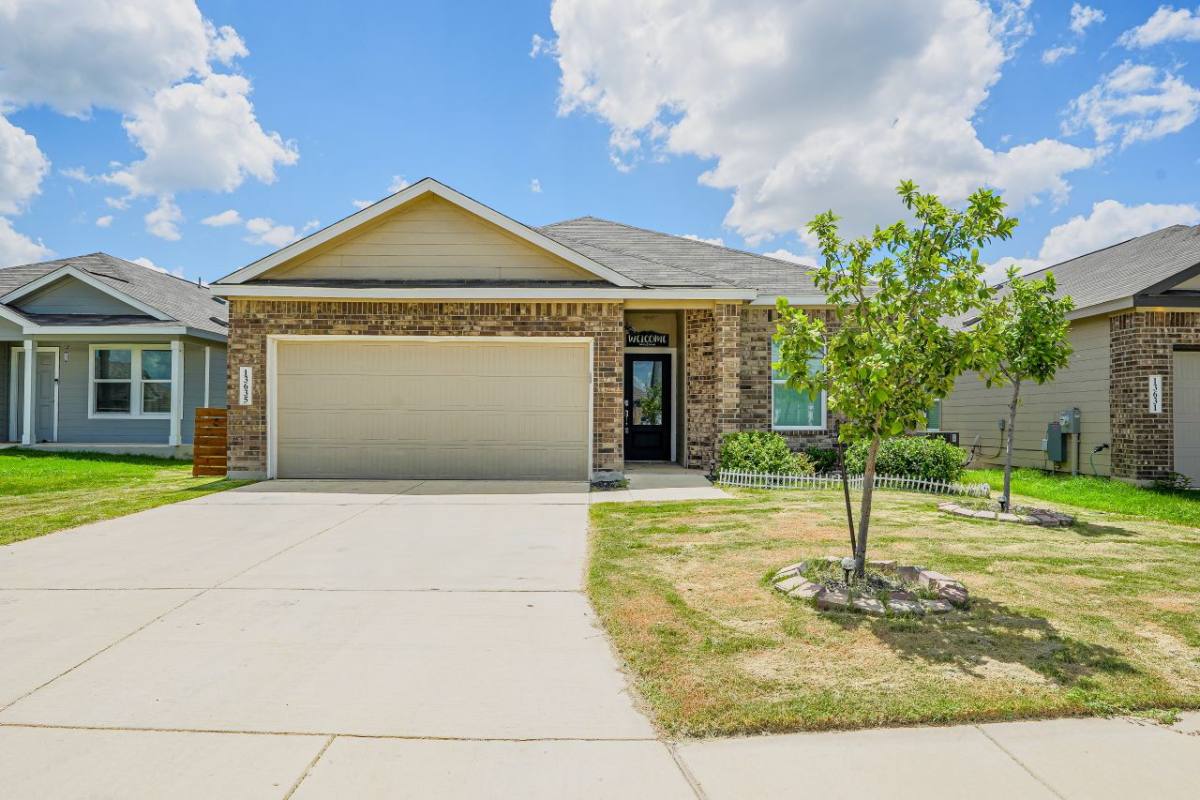 House for rent at 13635 Turnesa Terrace, San Antonio, TX 78221