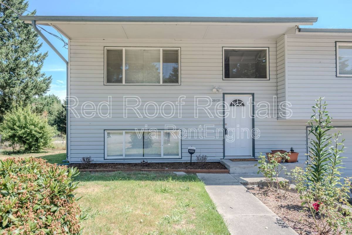 House for rent at 20121 70th Ave E, Spanaway, WA 98387