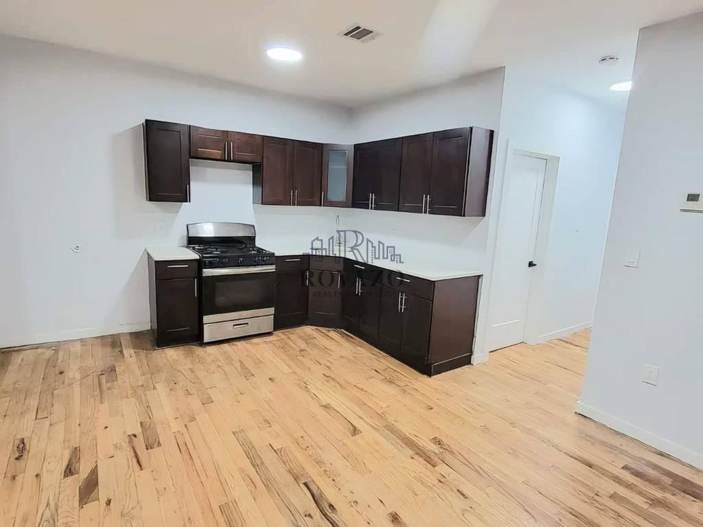 Apartment for rent at 379 S 20th St #1LA, Newark, NJ 07103