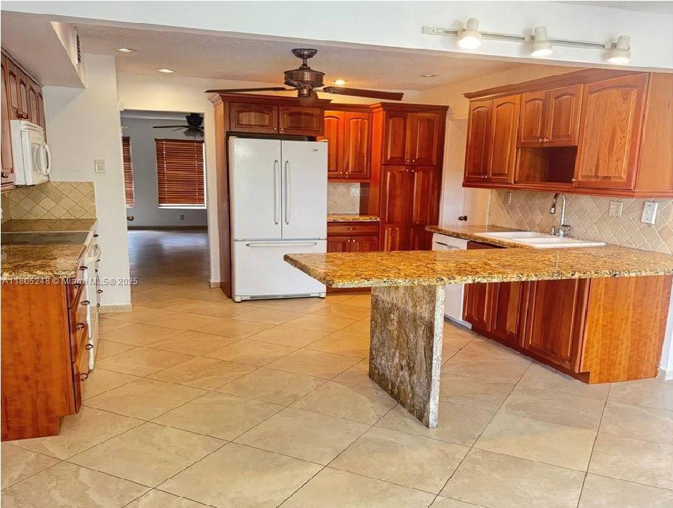 Apartment for rent at 3111 Coral Springs Dr #215, Coral Springs, FL 33065