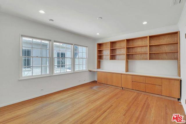House for rent at 1107 S Alfred St, Los Angeles, CA 90035
