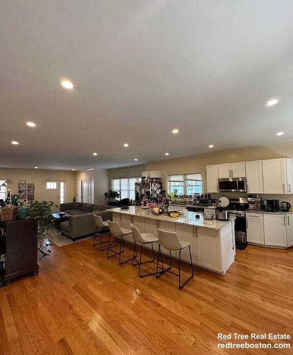 Townhouse for rent at 26 Bothwell Rd #1, Brighton, MA 02135