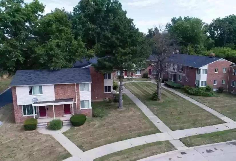 House for rent at 14293 Riverview St, Detroit, MI 48223