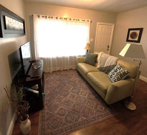 Apartment for rent at 607 E Sheldon, Columbus, OH 43207