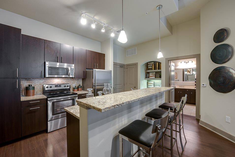 4030 N Central Expressway, Dallas, TX 75204