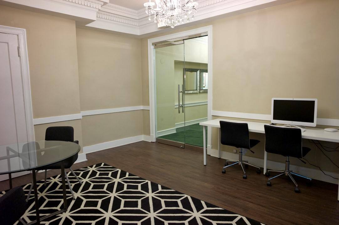 2150 N Lincoln Park W, Chicago, IL 60614