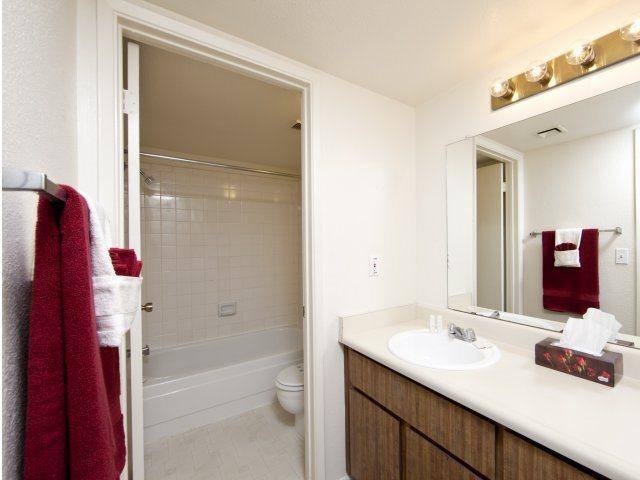 Apartment for rent at Townhomes on the Park, 12844 N Paradise Parkway W, Phoenix, AZ 85032