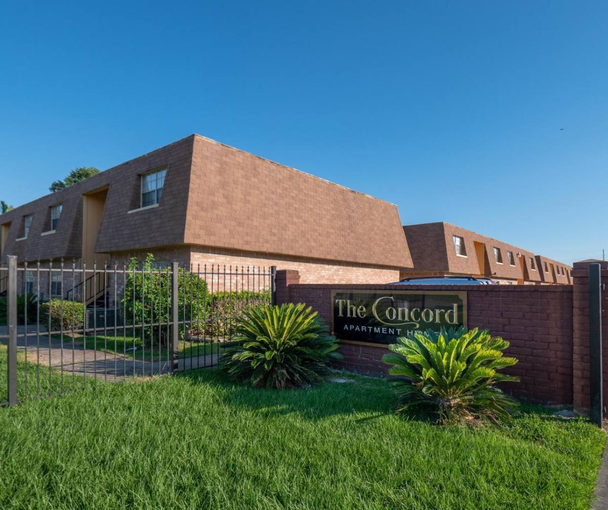 Apartment for rent at The Concord Apartment Homes, 881 Ridgewood Dr, Port Neches, TX 77651