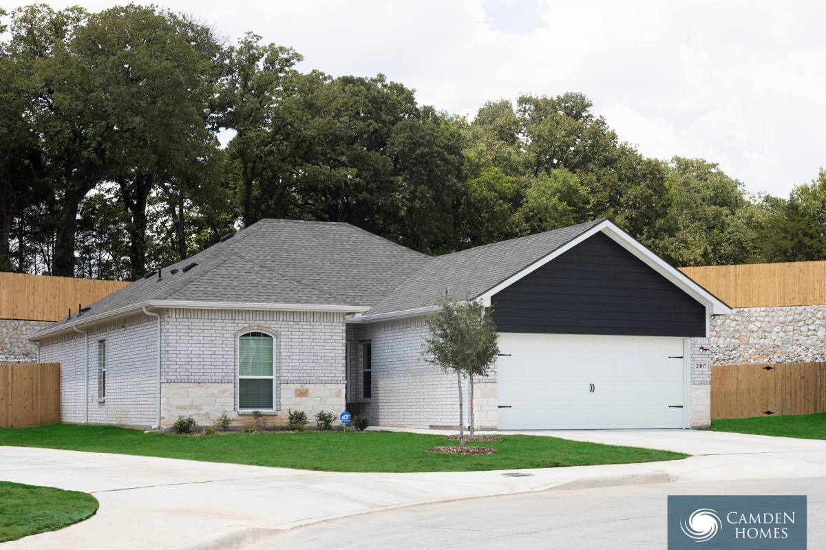 House for rent at 2116 Peppermint Lane, Dallas, TX 75217