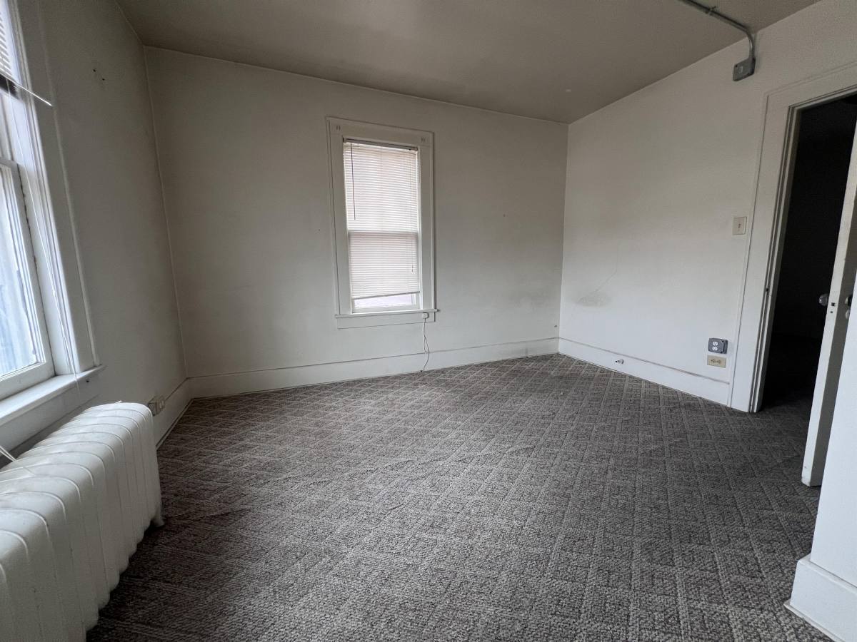Apartment for rent at 132 Simpson St, Morgantown, WV 26501