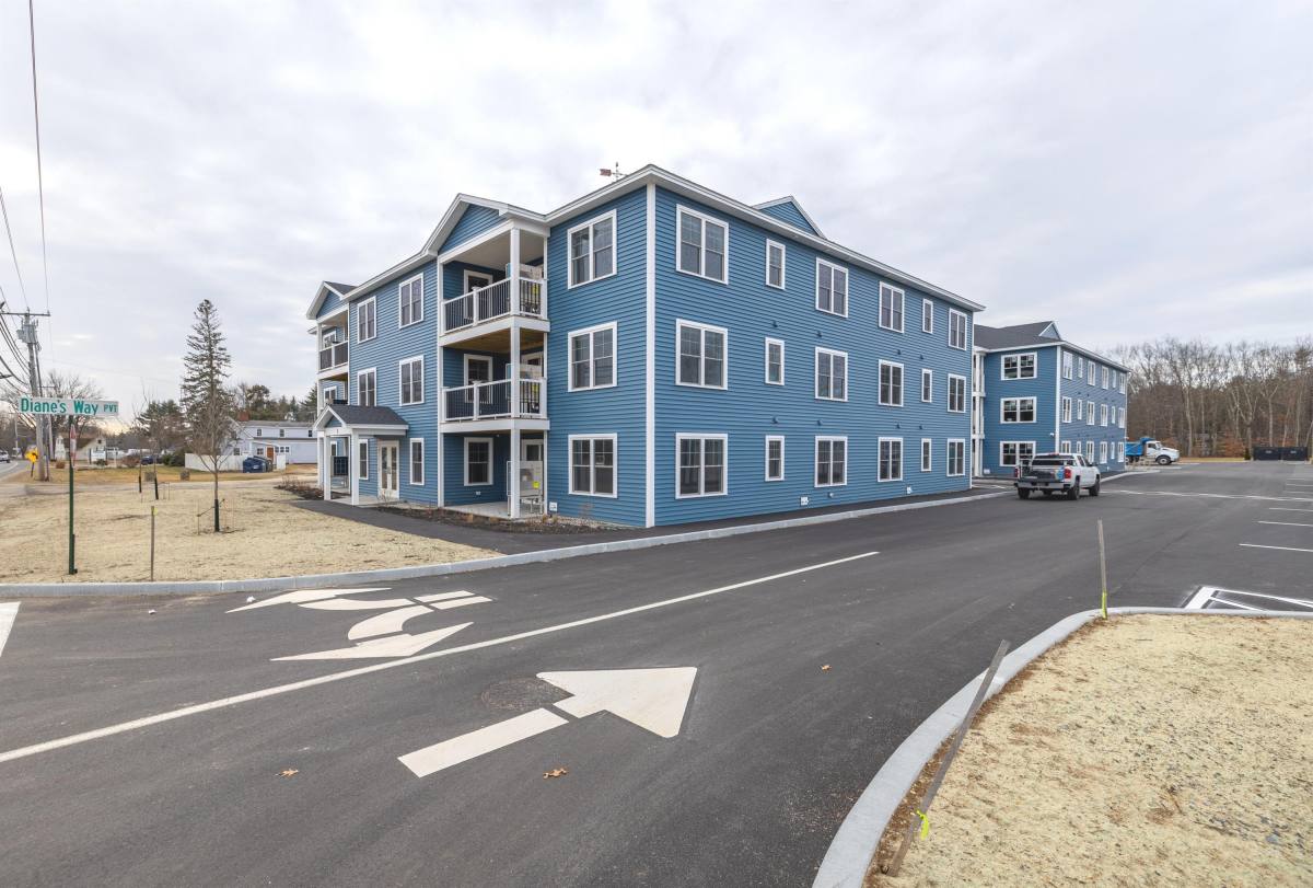 Townhouse for rent at 4 Diane Way #206, Windham, ME 04062