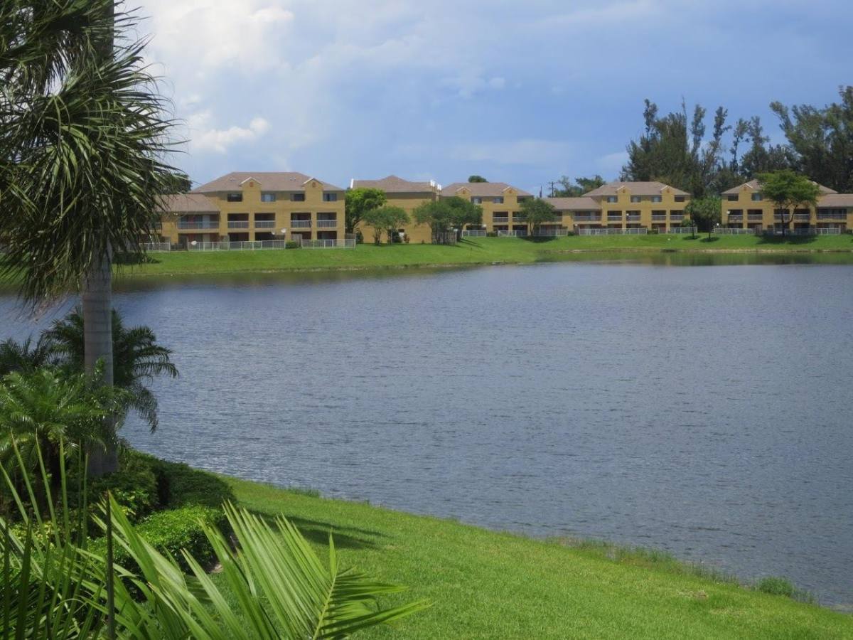 5200 NW 31st Ave, Fort Lauderdale, FL 33309