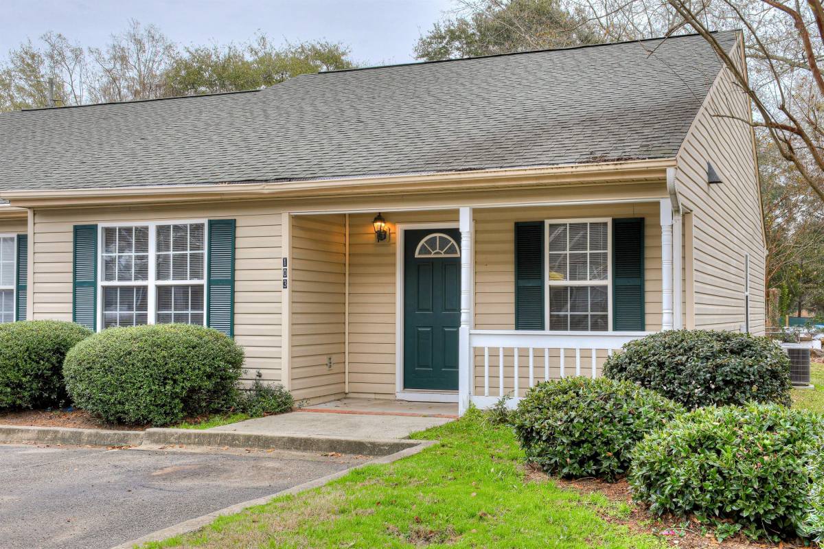 Townhouse for rent at 100 Kelly Dr #101, Aiken, SC 29803