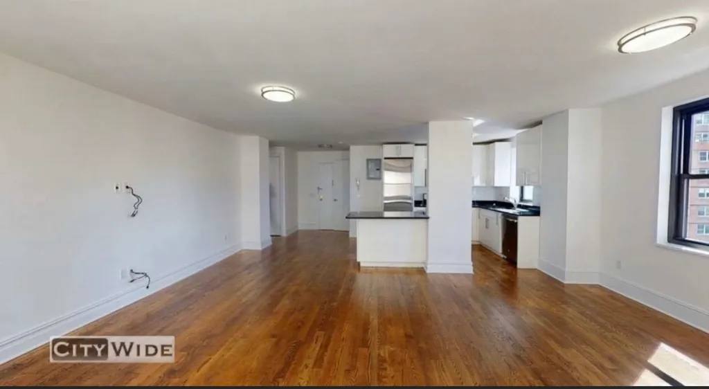 Apartment for rent at 96 5th Ave #9AP, New York, NY 10011