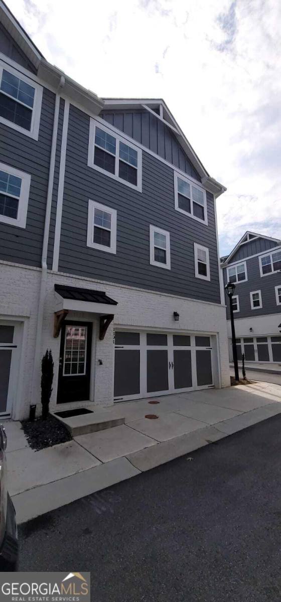 Townhouse for rent at 1191 Fallaw Lane #29, Atlanta, GA 30329