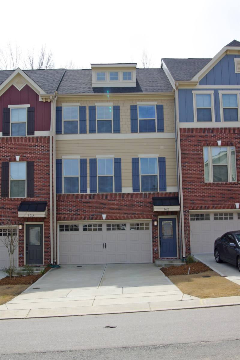 Townhouse for rent at Hempstead at Beaver Creek, 2015 Ackerman Hill Dr #1, Apex, NC 27502