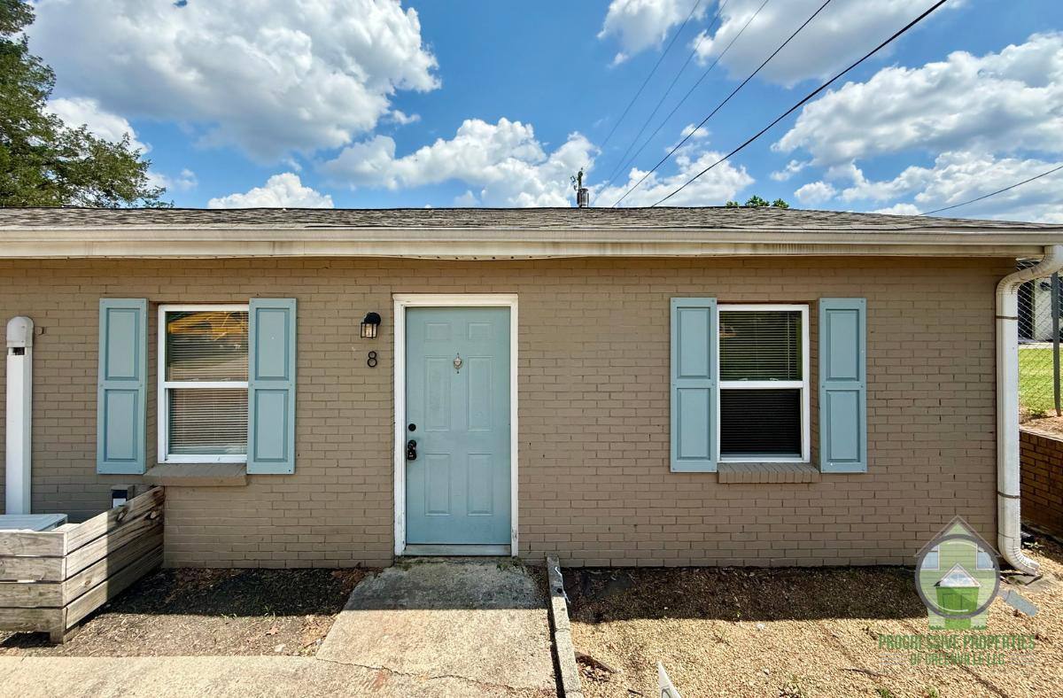 House for rent at Wedgewood Court, 3806 E N St #8, Greenville, SC 29615