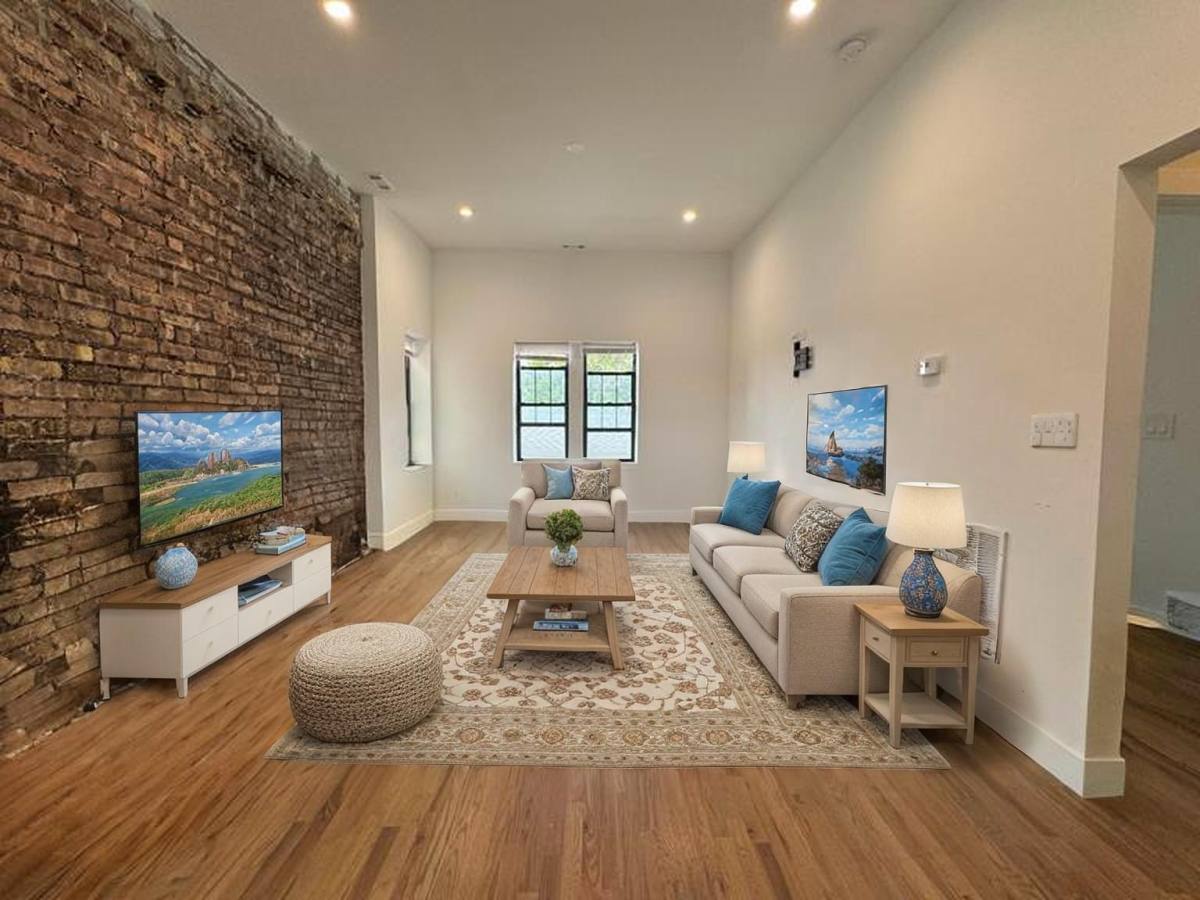 House for rent at 1301 S California Ave #4E, Chicago, IL 60608