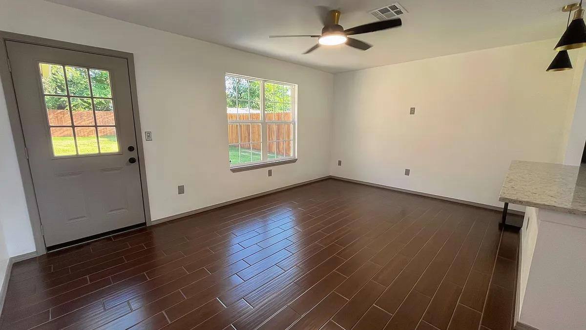 House for rent at 1604 NE 14th St, Oklahoma City, OK 73117