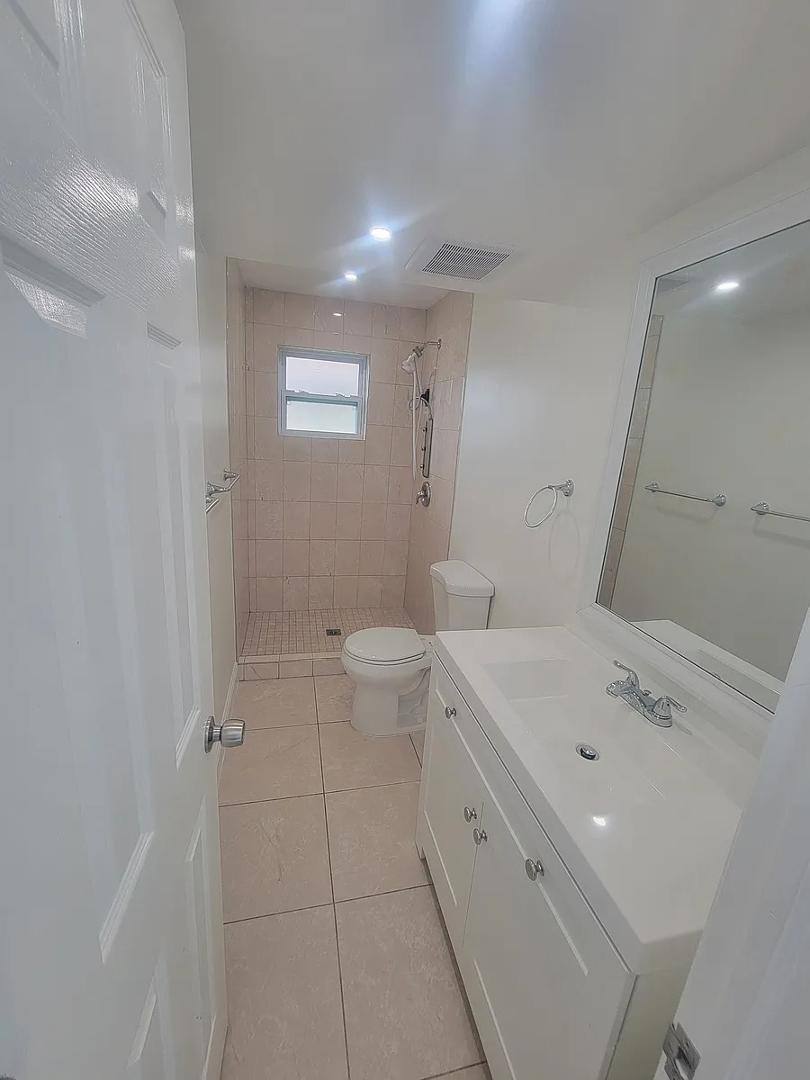 Apartment for rent at 10933 SW 4th St, Miami, FL 33174