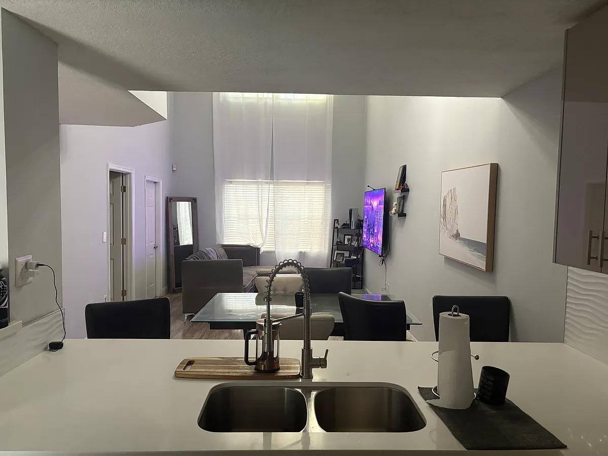 Townhouse for rent at City View Townhomes, 214 City View Dr #214, Fort Lauderdale, FL 33311