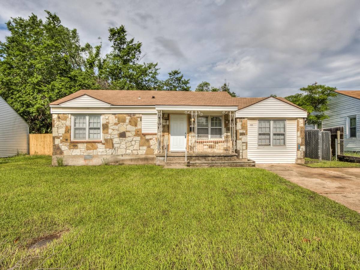 House for rent at Epperly Heights, 2121 June Lane, Oklahoma City, OK 73115