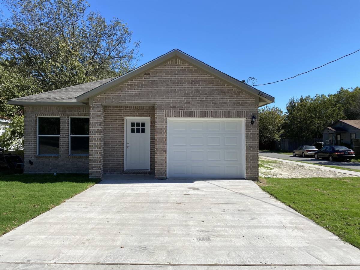 House for rent at College Hill, 2221 Langford St, Greenville, TX 75401