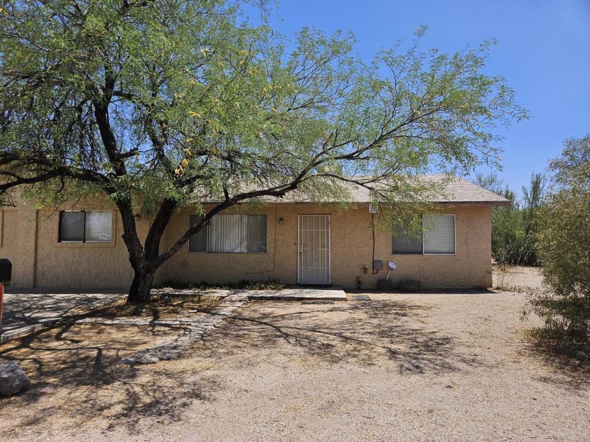 House for rent at Garden City, 2275 W Dakota St #2, Tucson, AZ 85746