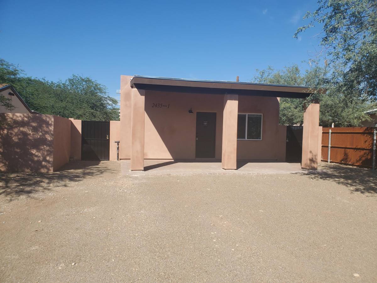 House for rent at Foster, 2435 N Santa Rita Ave #1, Tucson, AZ 85719