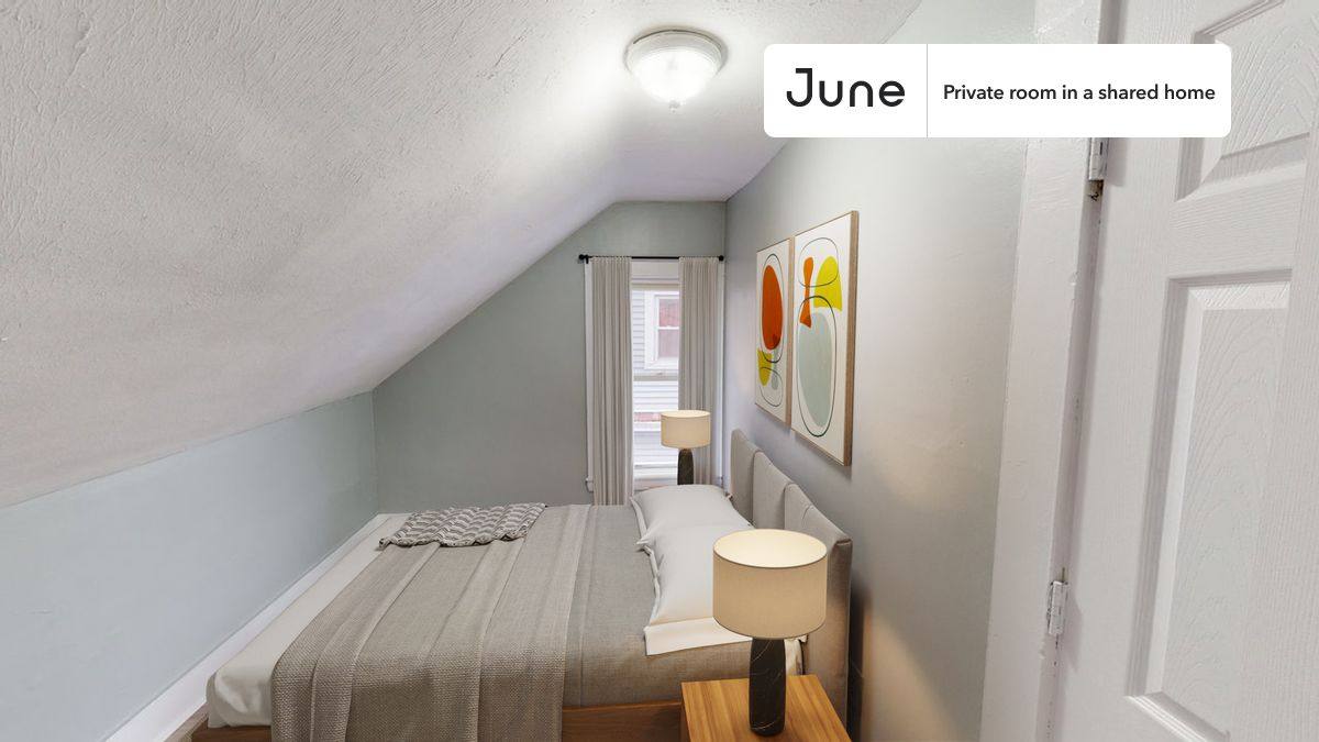 Apartment for rent at 11 Islington St, Allston, MA 02134