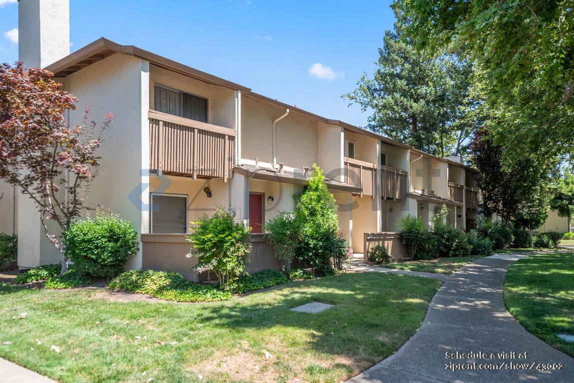 Townhouse for rent at 1879 Pomar Way, Walnut Creek, CA 94598