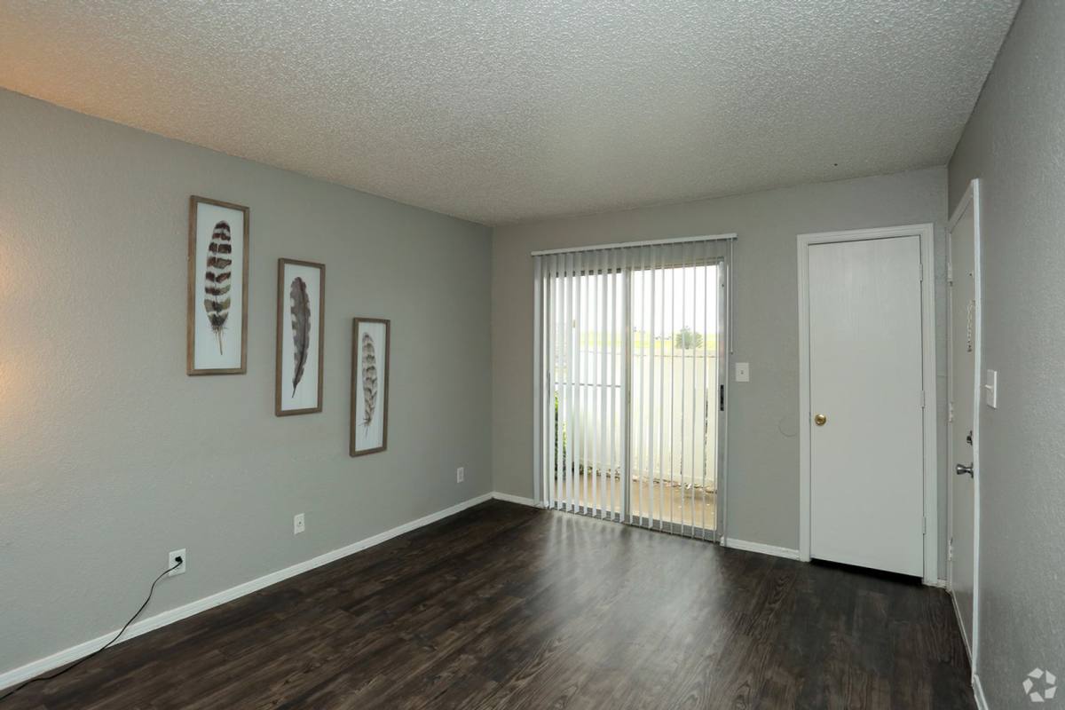 Apartment for rent at 4404 S 109th E Ave, Tulsa, OK 74146
