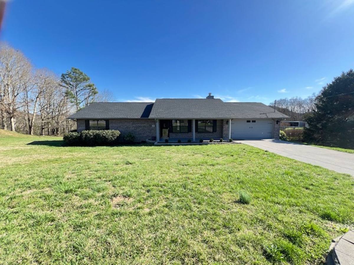 House for rent at 2606 Dellwood Dr, Sevierville, TN 37876