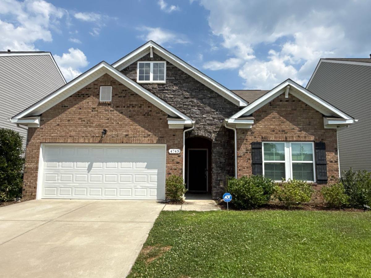 House for rent at 4745 Abendego Rd, Charlotte, NC 28213