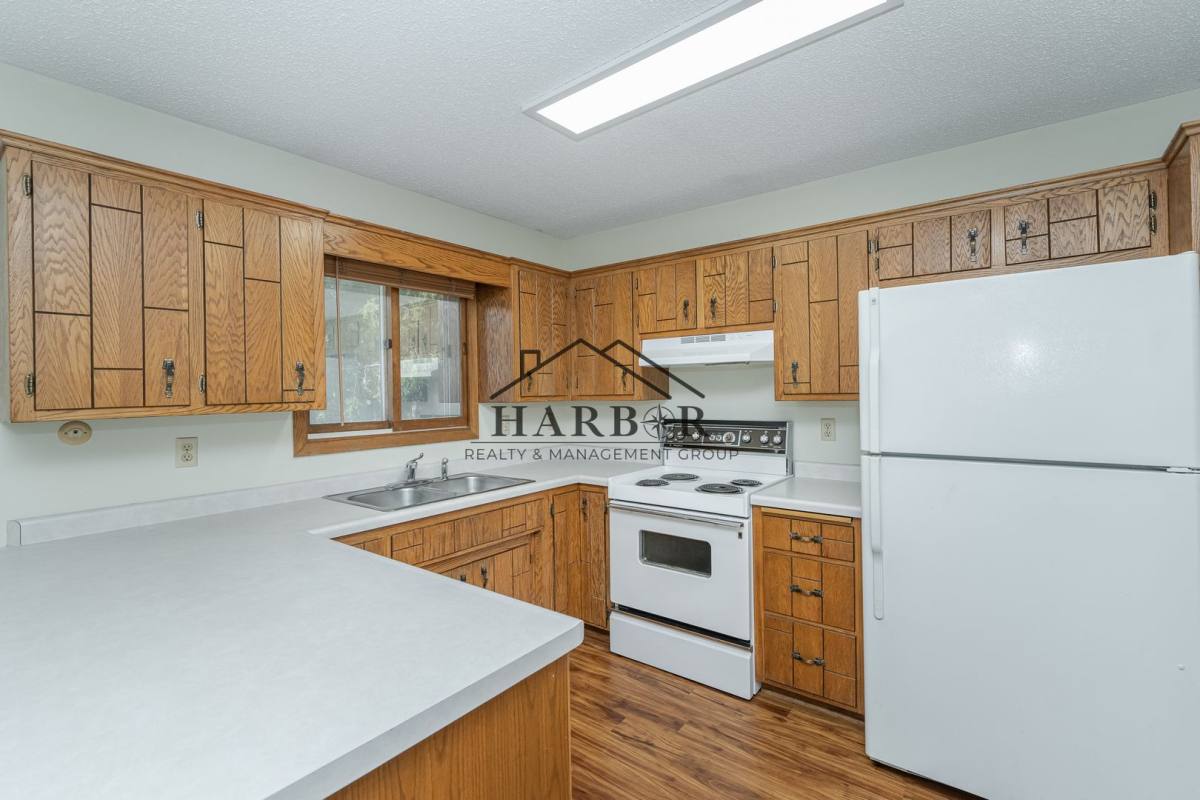 Apartment for rent at 1800 43rd St NW, Rochester, MN 55901