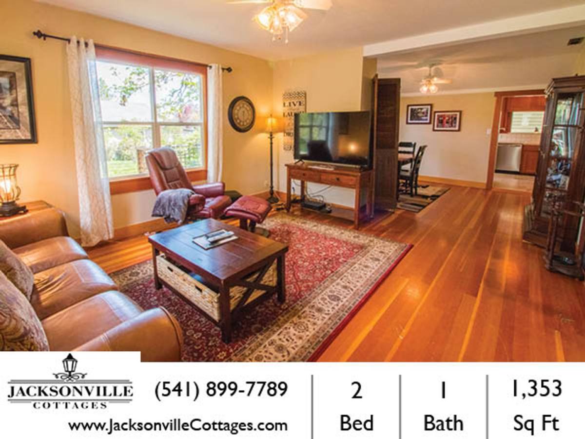 House for rent at 525 S 3rd St, Jacksonville, OR 97530