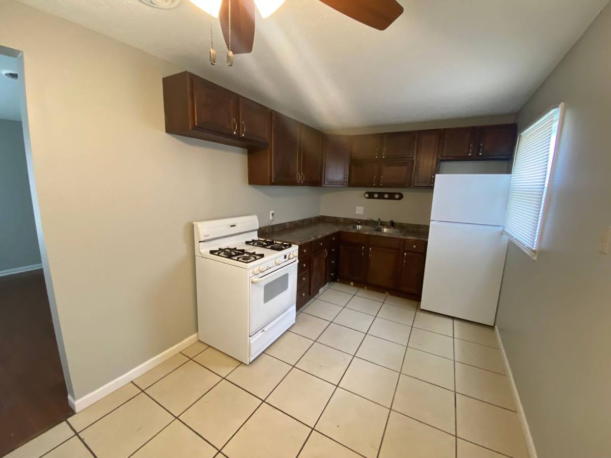 Apartment for rent at 3544 Kimberly Downs Rd, Davenport, IA 52807