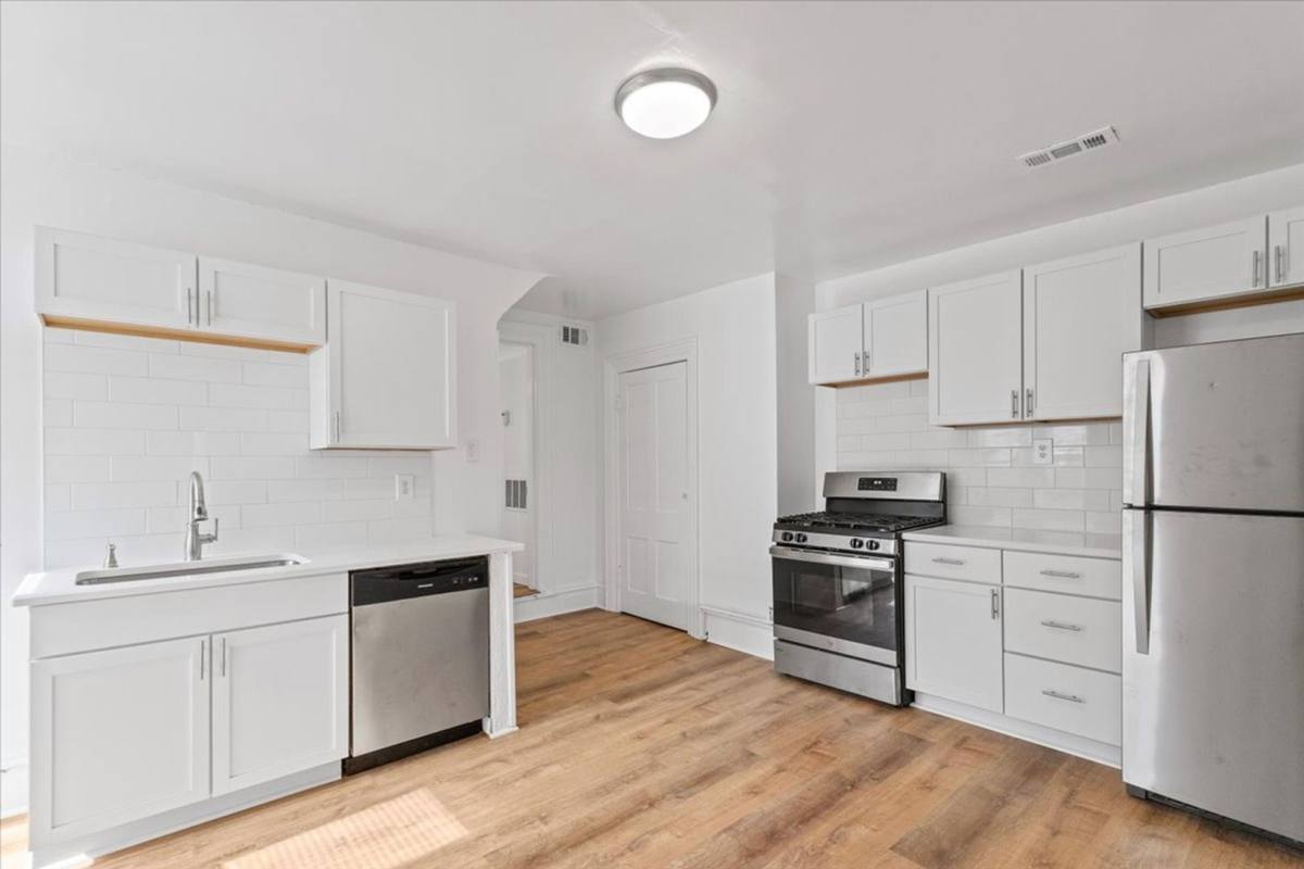 Apartment for rent at 603 Farragut St, Pittsburgh, PA 15209