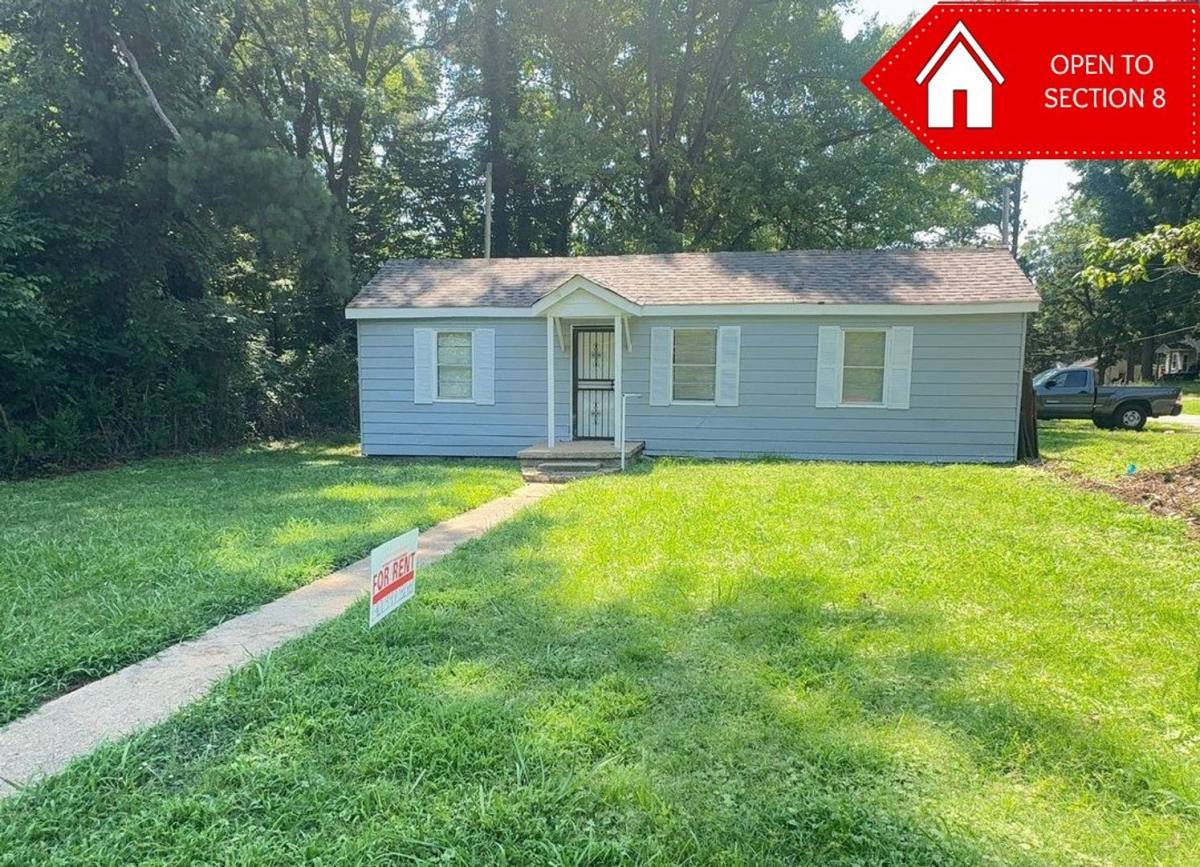 House for rent at 2843 Woodlawn Terrace, Memphis, TN 38127