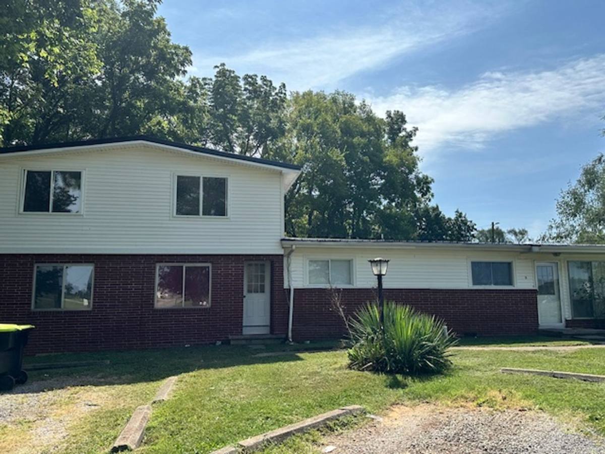 Apartment for rent at 150 Pembroke Oak Grove Rd, Oak Grove, KY 42262