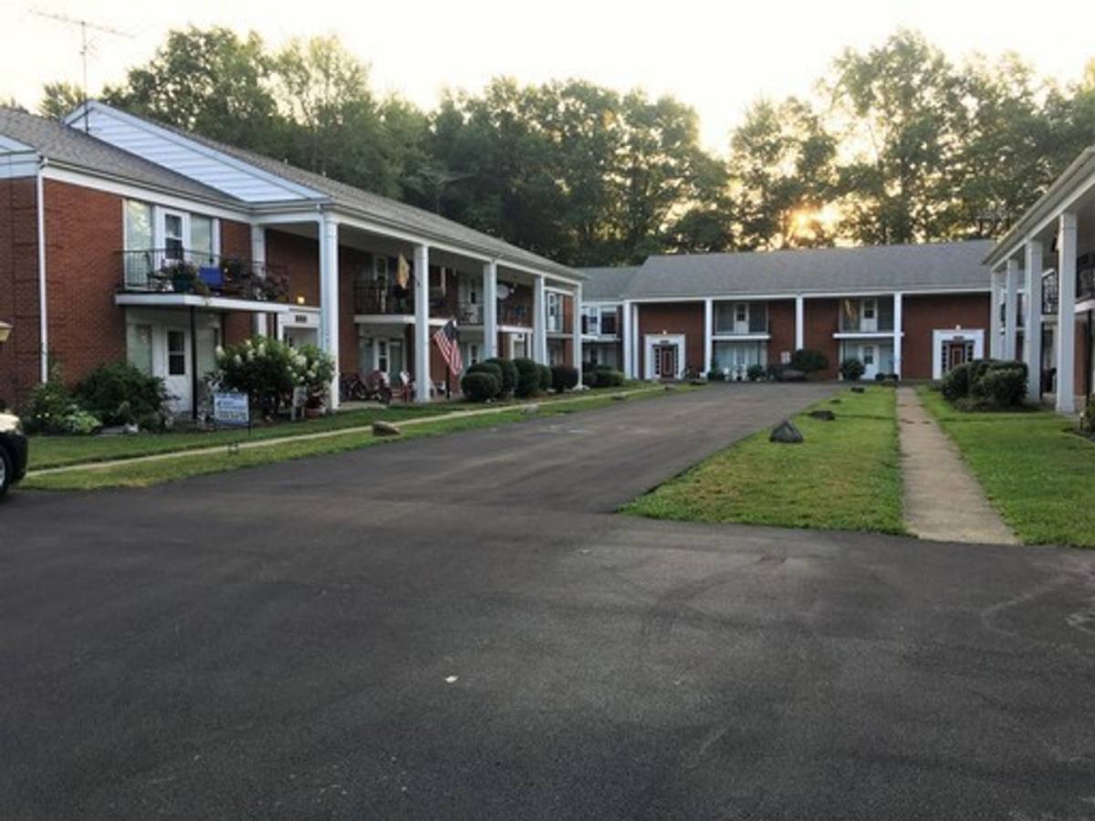 Apartment for rent at 222 Stahl Ave, Cortland, OH 44410