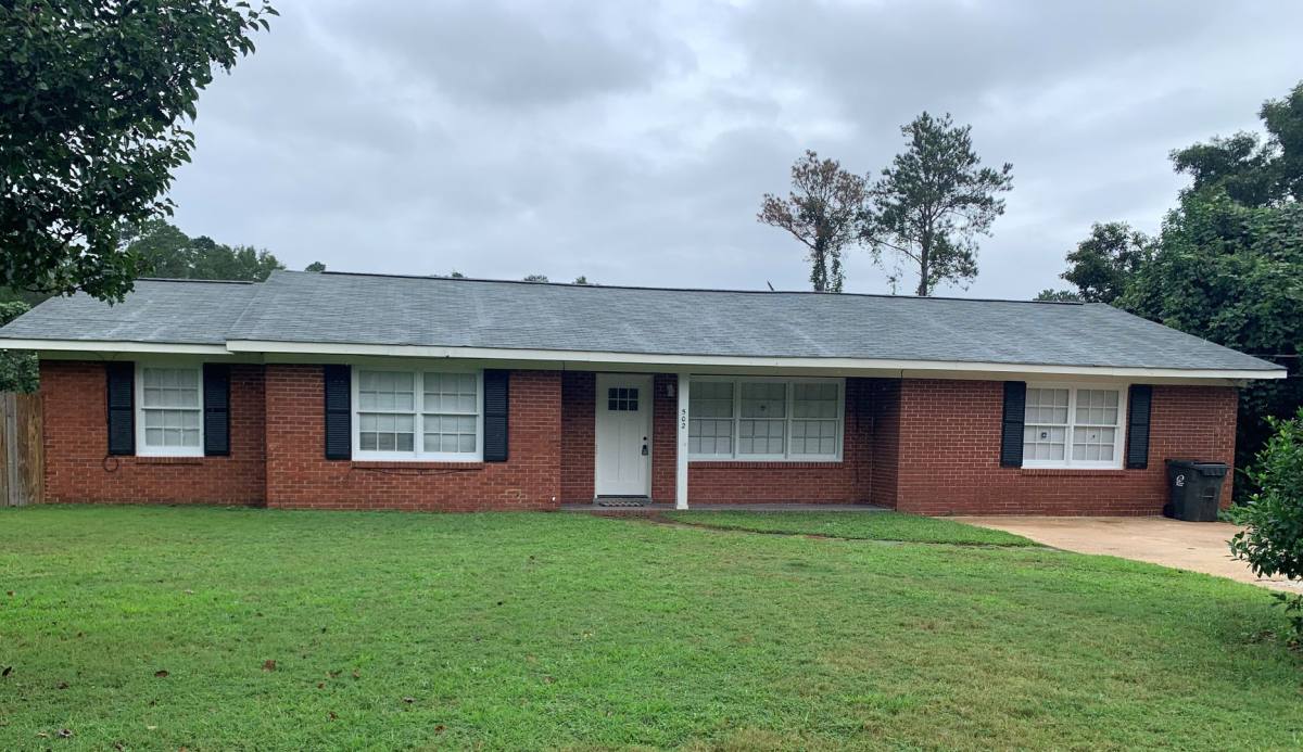 House for rent at 502 29th St, Phenix City, AL 36867
