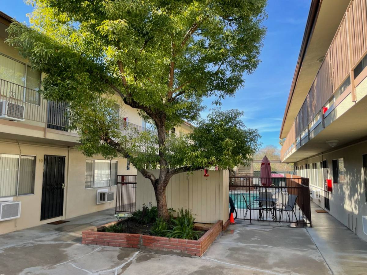 Apartment for rent at 10600 Poplar St, Loma Linda, CA 92354