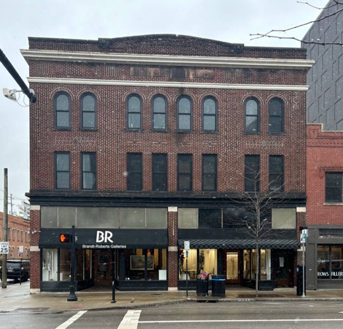 Apartment for rent at 638 N High St, Columbus, OH 43215
