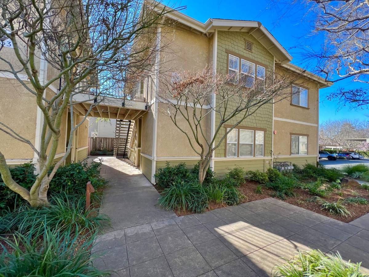 Apartment for rent at 1195 La Homa Dr, Napa, CA 94558