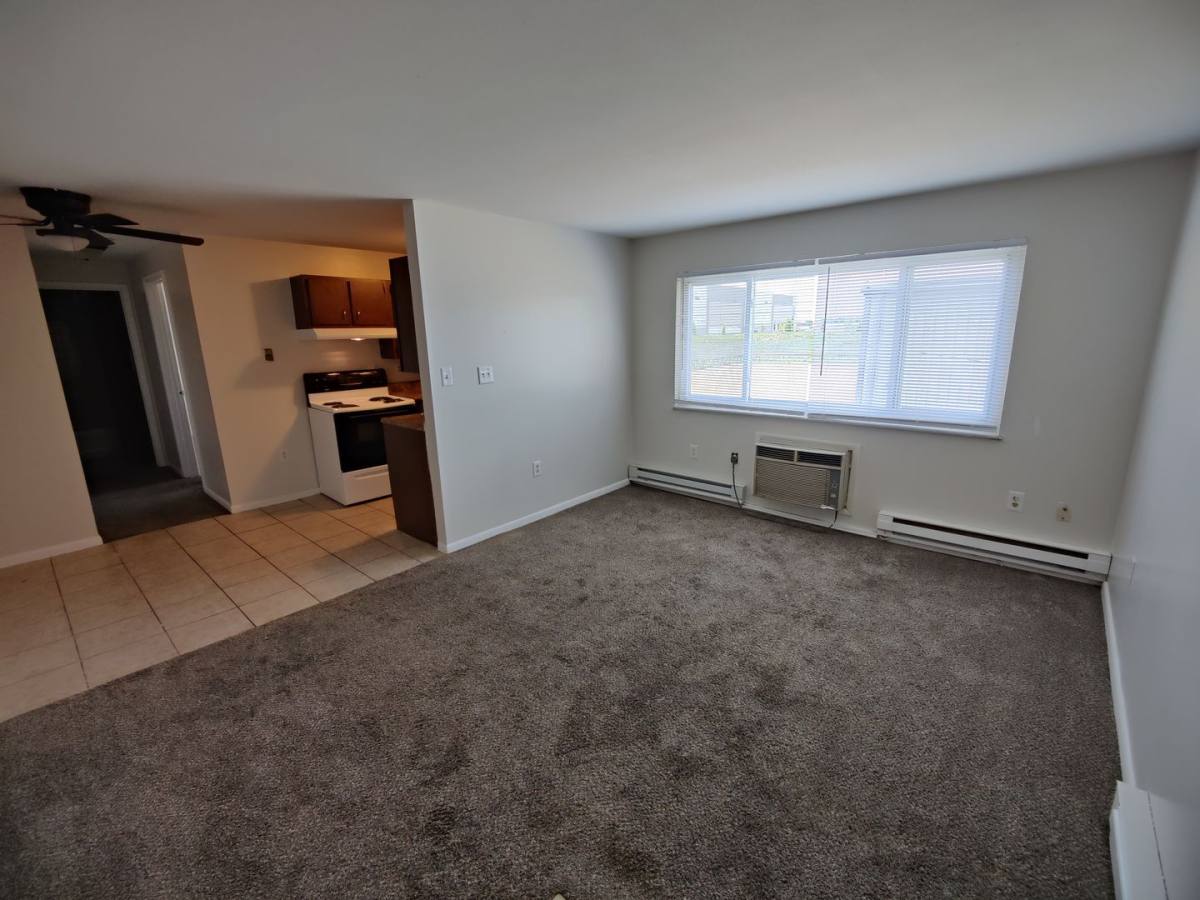 Apartment for rent at 153 N Dixie Dr, Vandalia, OH 45377