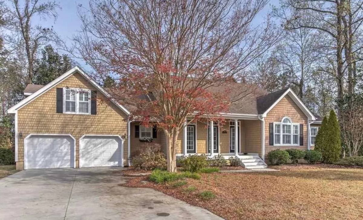 House for rent at 7107 Long Boat Circle, Wilmington, NC 28405